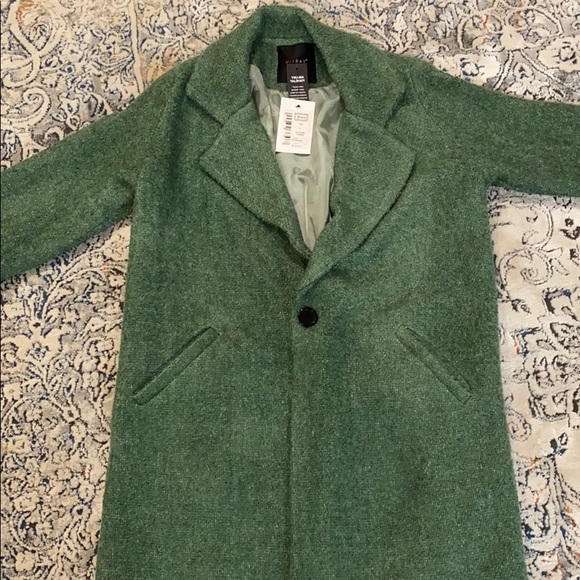 Jacket - Picture 1 of 4